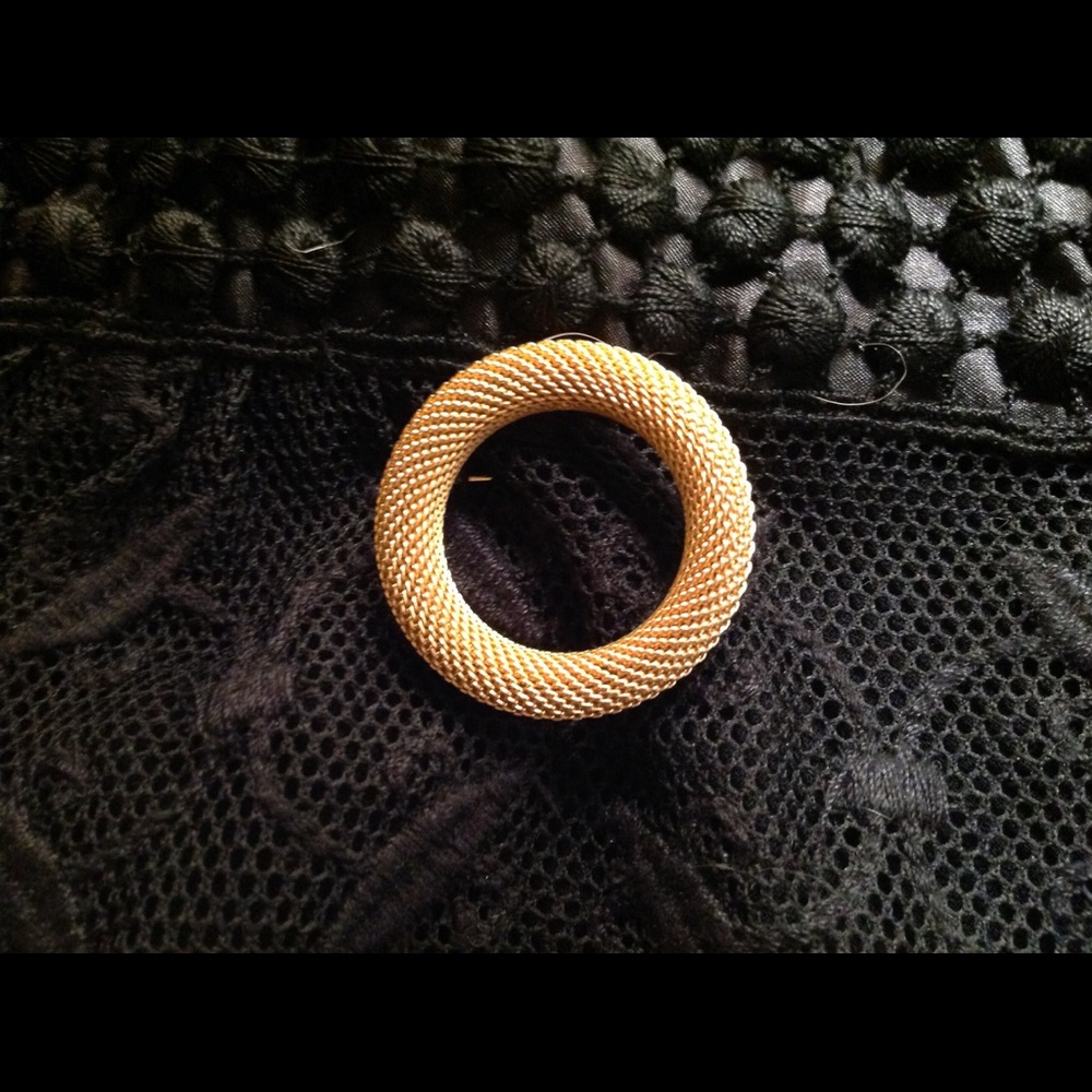 Gold Pin - Jackie O Inspired